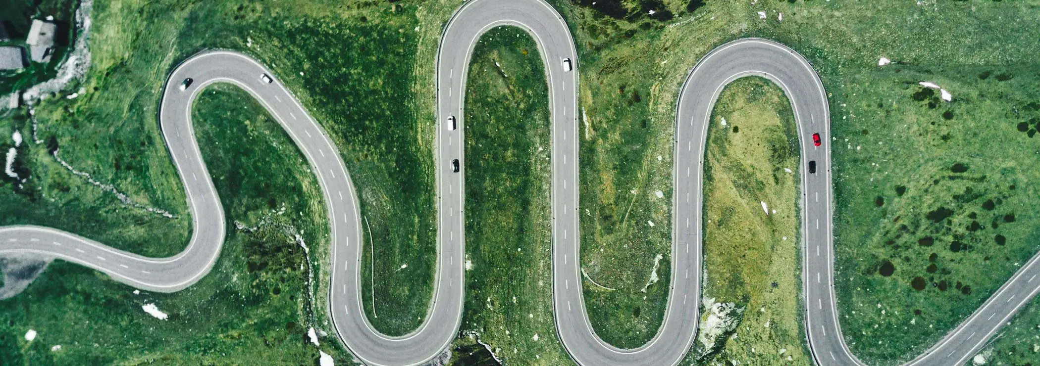 Serpentinen der Strasse auf den Julierpass