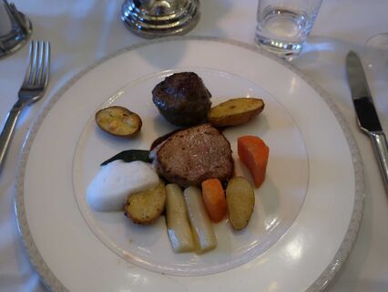 Main course at Pilatus Kulm