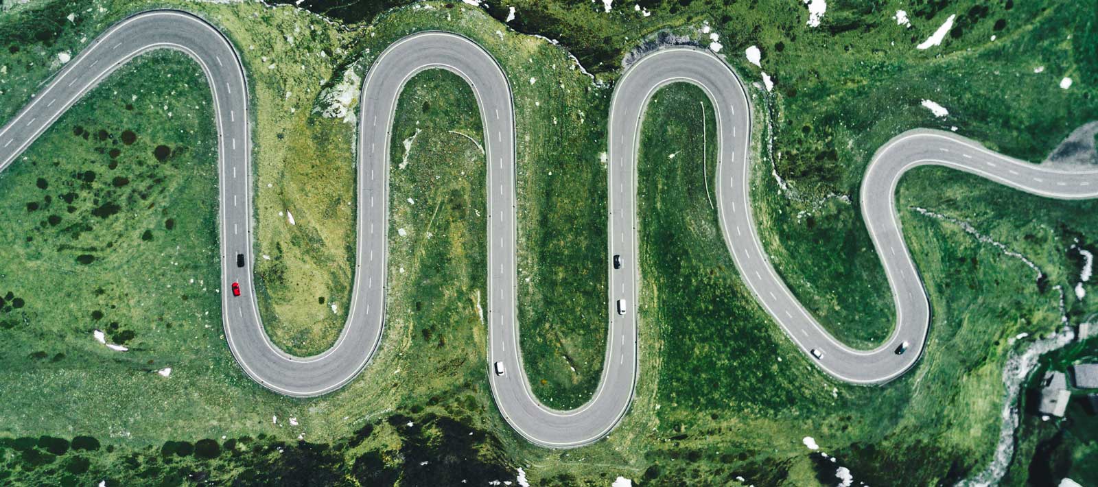 Serpentinen der Strasse auf den Julierpass